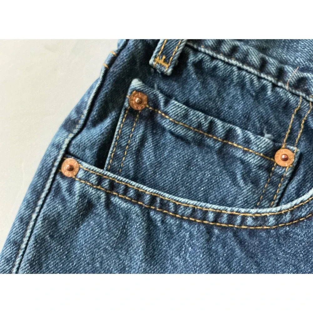 Levis preowned these